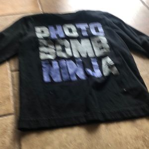 Long sleeve tee shirt